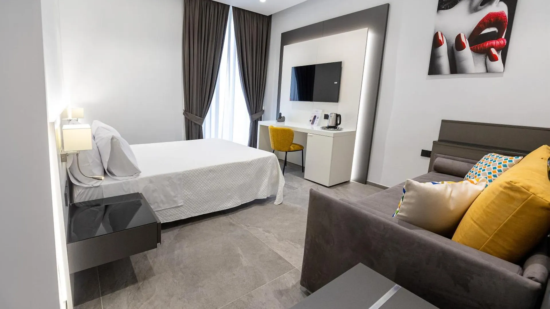 Boutique House Palla & Partner'S Naples Hotel