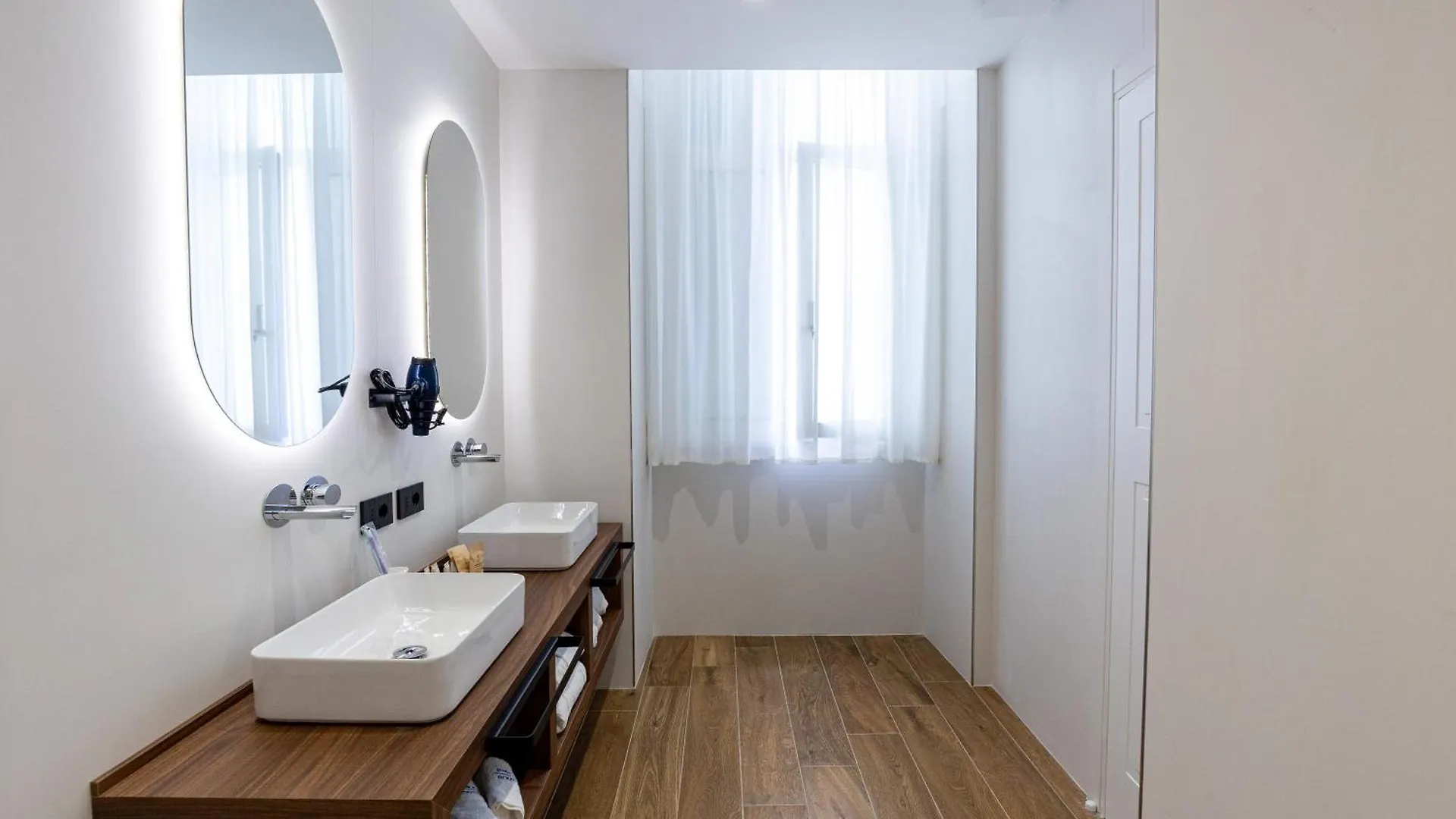 Boutique House Palla & Partner'S Naples Italy