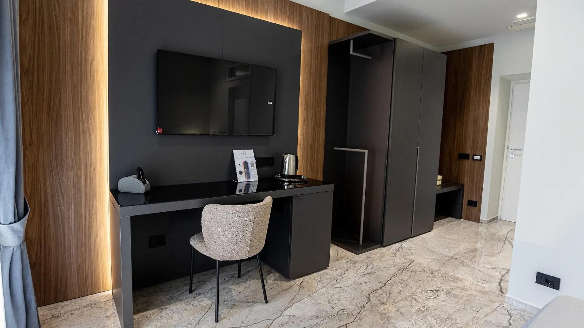 Boutique House Palla & Partner'S Naples Hotel