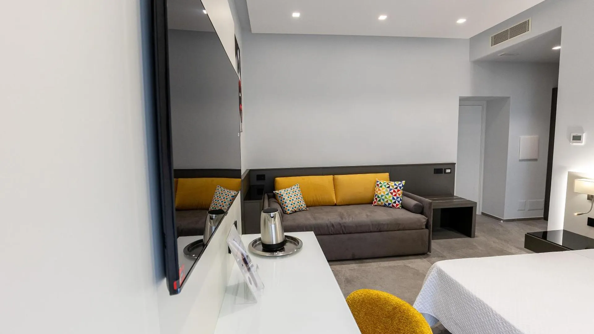 Boutique House Palla & Partner'S Naples Hotel